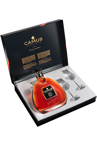 Camus XO Elegance 40% 0,7л + 2 Crystal Glasses/luxury pack