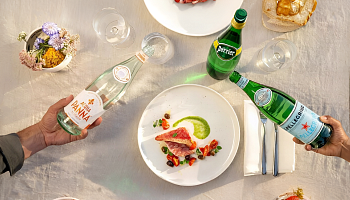 Жара в Калининграде: премиальная вода Acqua Panna, San Pellegrino и Perrier снова в «Вайтнауэр-Филипп»!