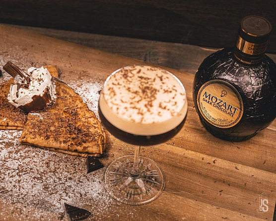 Дегустация ликера Limoncello Casal D'Emilia