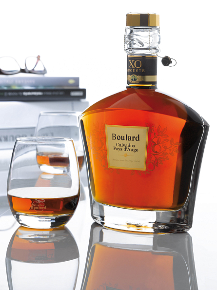 Дегустация Calvados Boulard в винном баре «Филипп»