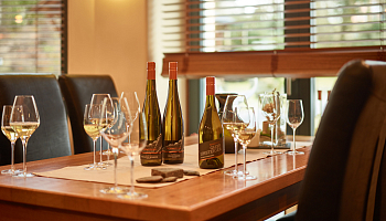 Дегустация нового вина от бренда Schmitges